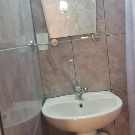 Barba Neagra Hotel 2*