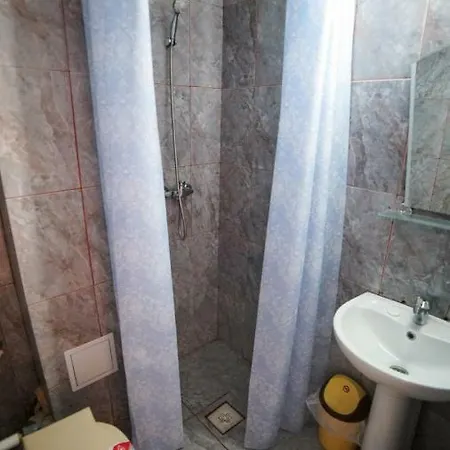 Hotel Barba Neagra 2*